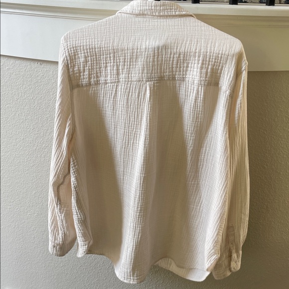 Ivory Button-Up Shirt - Picture 4 of 4